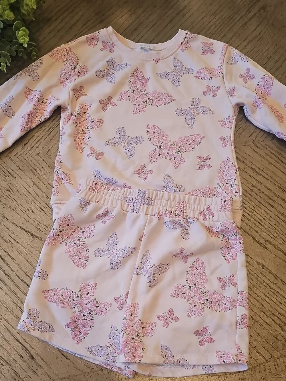 btween two piece